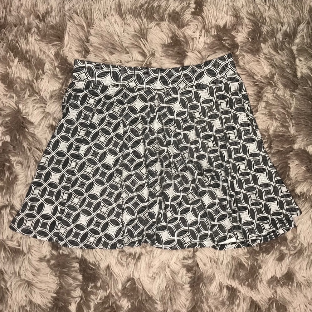 Black & White Pattern Skirt